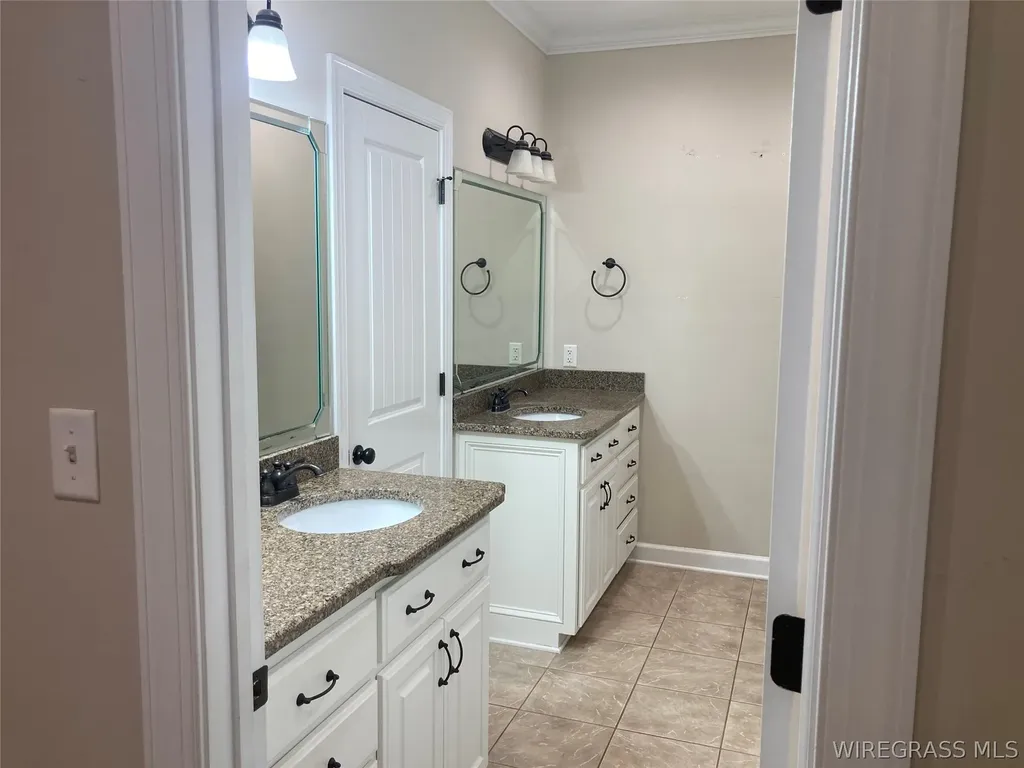 211 Savannah Drive Enterprise AL 36330