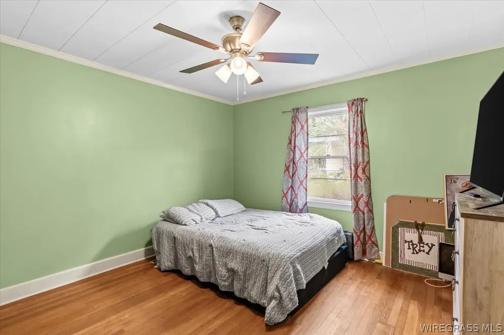 108 E Register Avenue Geneva AL 36340