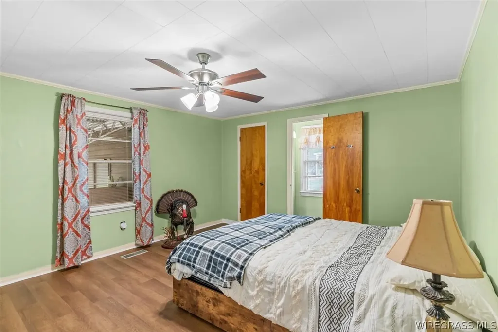 108 E Register Avenue Geneva AL 36340