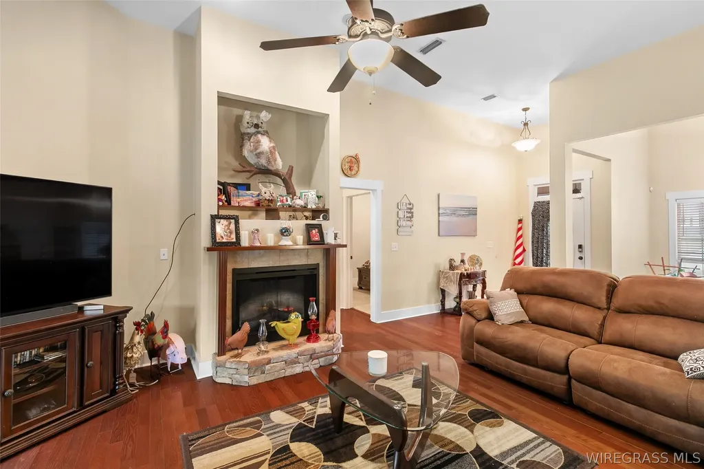 236 Weeping Willow Trail Headland AL 36345