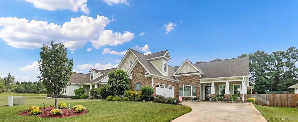 236 Weeping Willow Trail Headland AL 36345