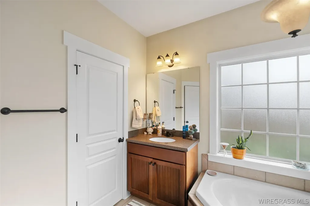 236 Weeping Willow Trail Headland AL 36345