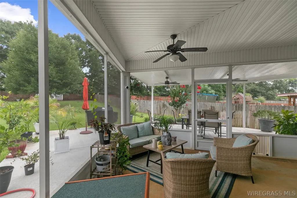 236 Weeping Willow Trail Headland AL 36345