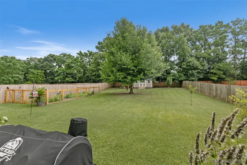 236 Weeping Willow Trail Headland AL 36345