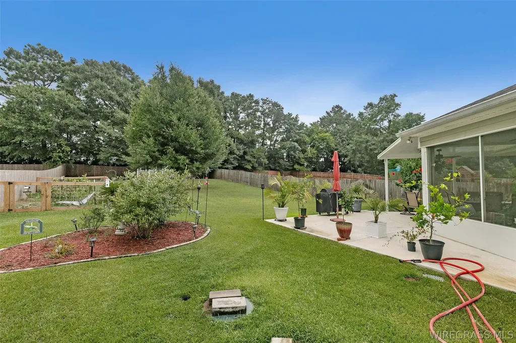 236 Weeping Willow Trail Headland AL 36345