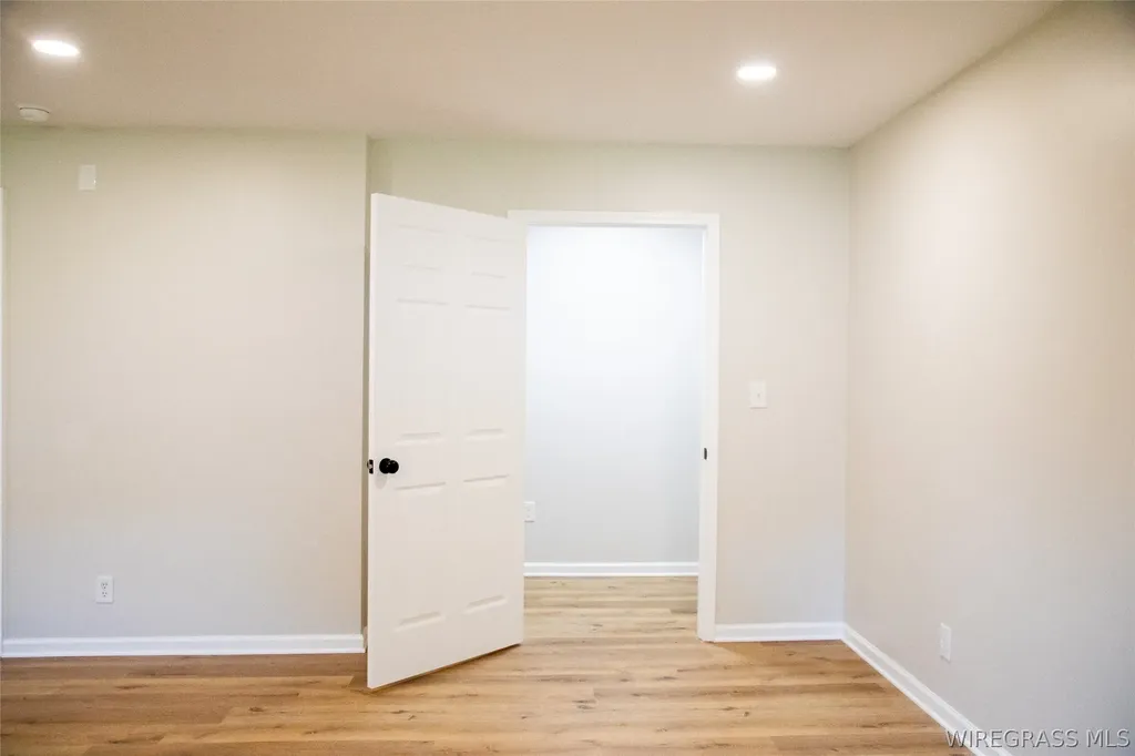 702 W Jernigan Avenue Geneva AL 36340