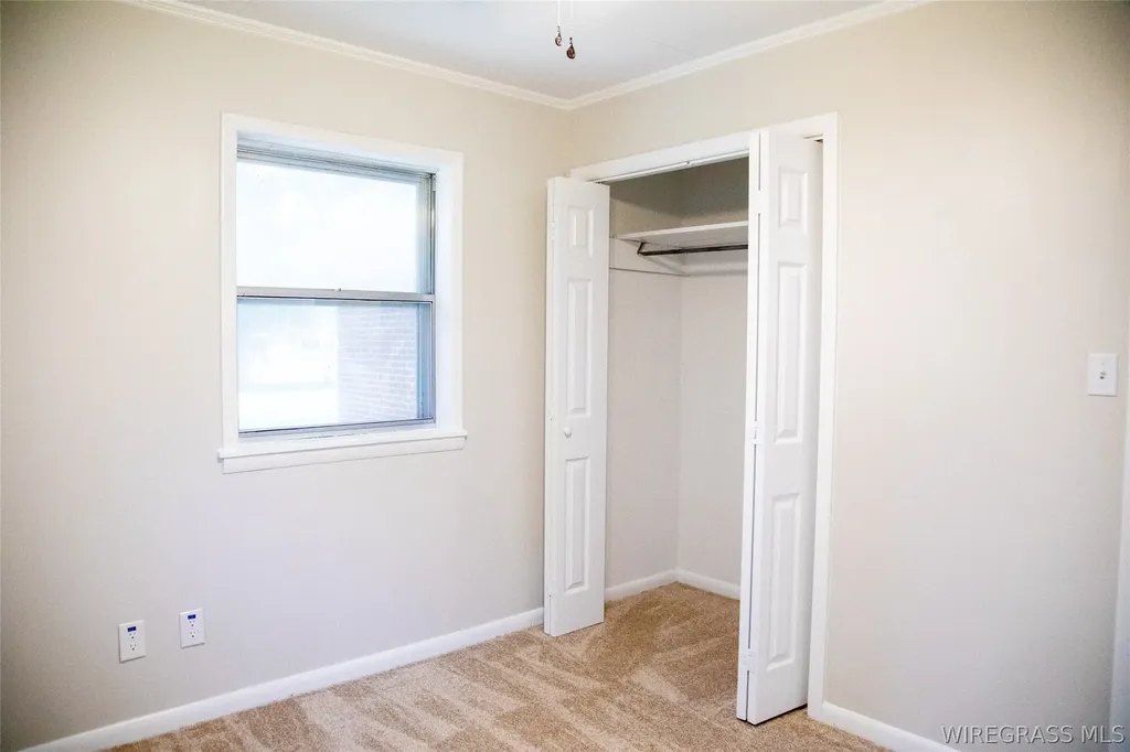 702 W Jernigan Avenue Geneva AL 36340