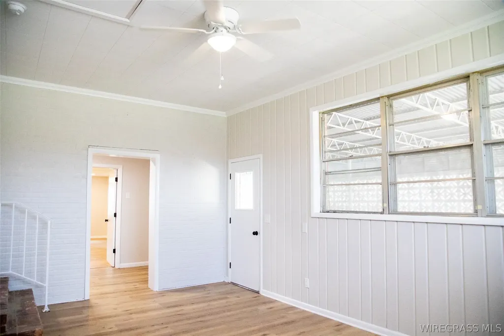 702 W Jernigan Avenue Geneva AL 36340