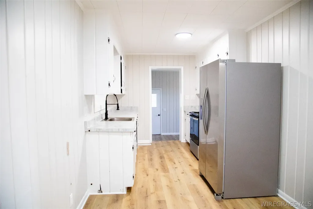 702 W Jernigan Avenue Geneva AL 36340