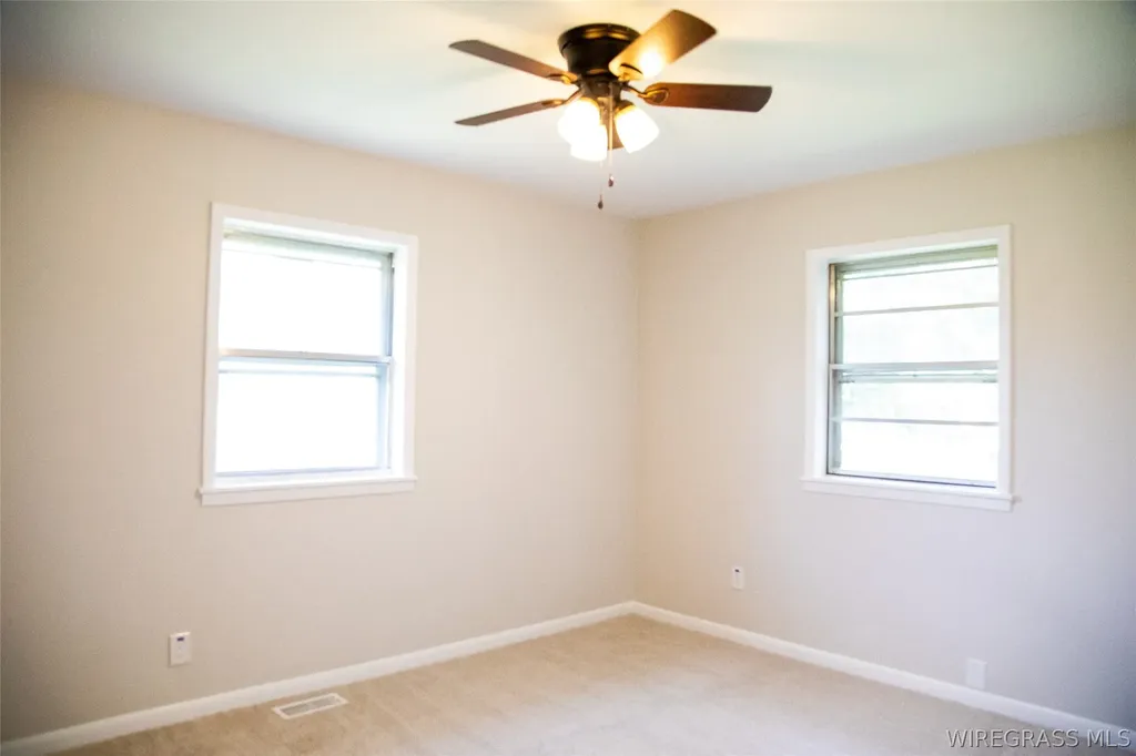 702 W Jernigan Avenue Geneva AL 36340