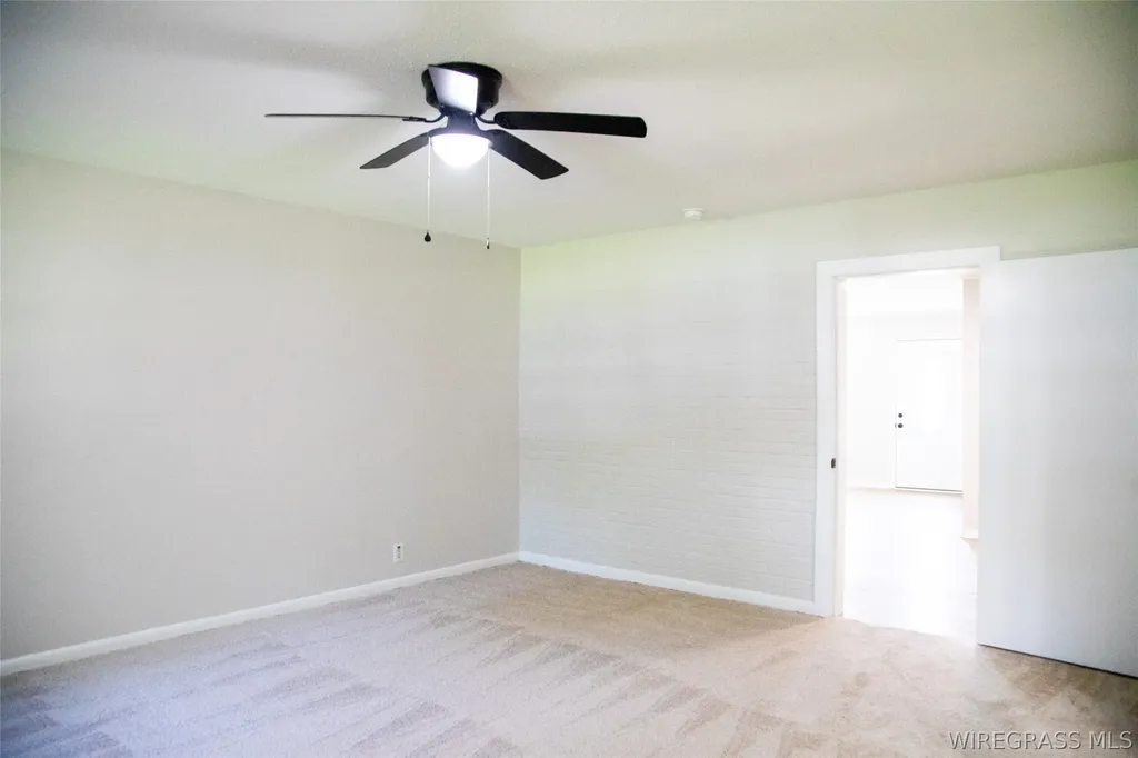 702 W Jernigan Avenue Geneva AL 36340