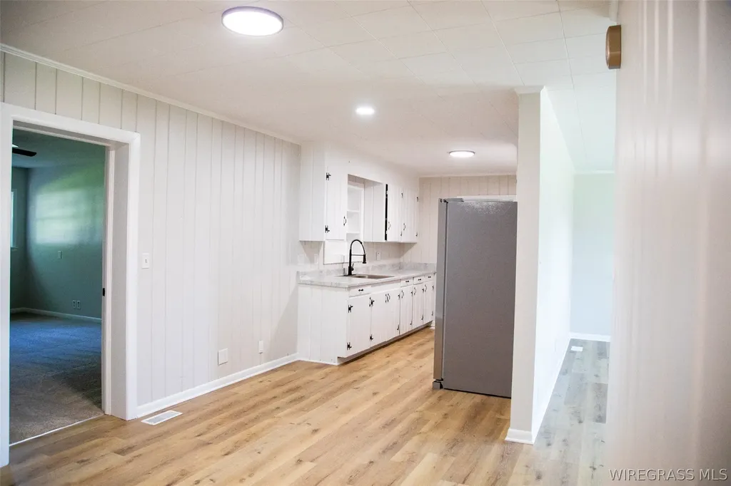 702 W Jernigan Avenue Geneva AL 36340