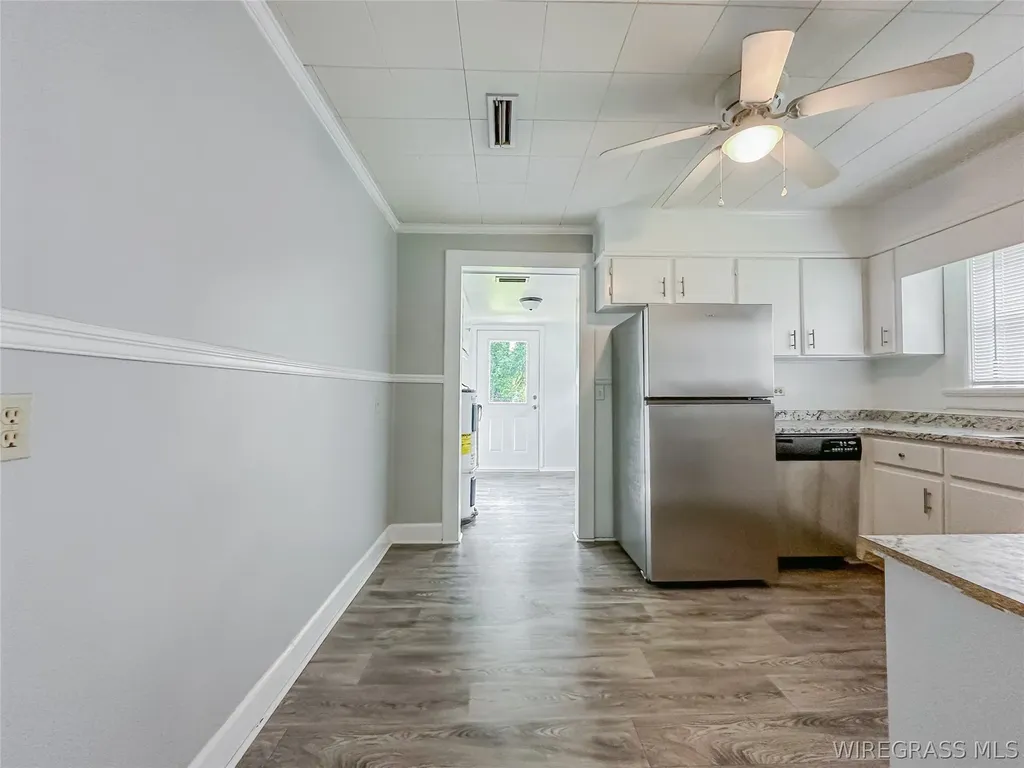108 S Greenwood Street Geneva AL 36340