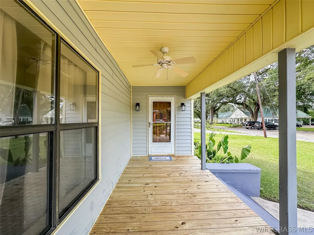 108 S Greenwood Street Geneva AL 36340