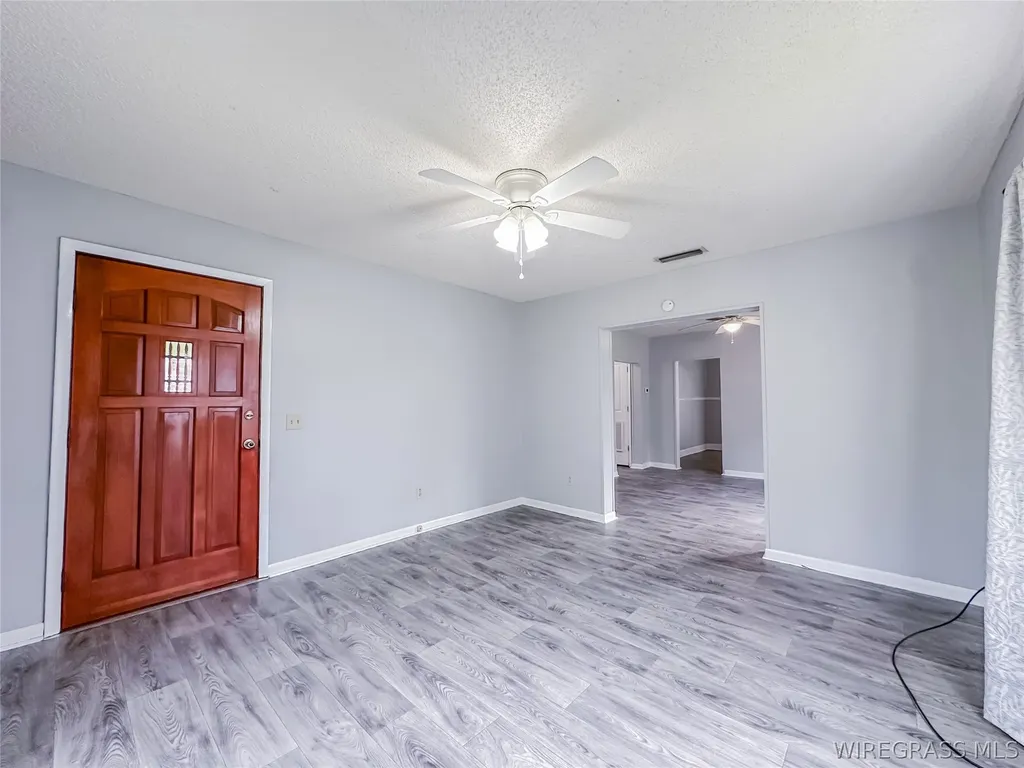 108 S Greenwood Street Geneva AL 36340