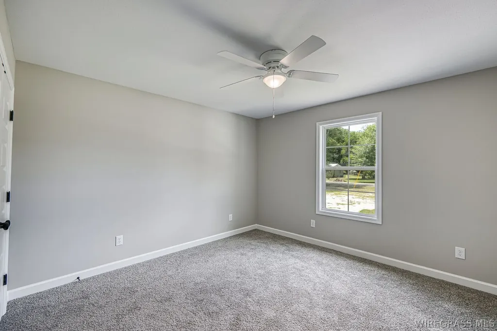 1007 W Deere Street Geneva AL 36340