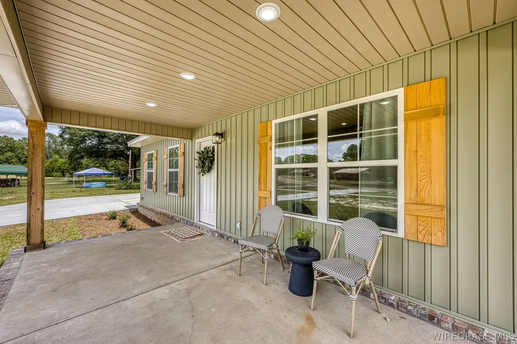 1007 W Deere Street Geneva AL 36340