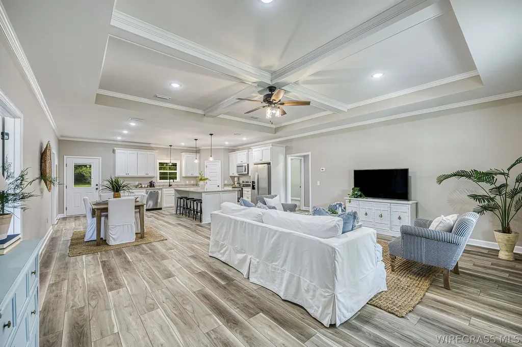 1007 W Deere Street Geneva AL 36340