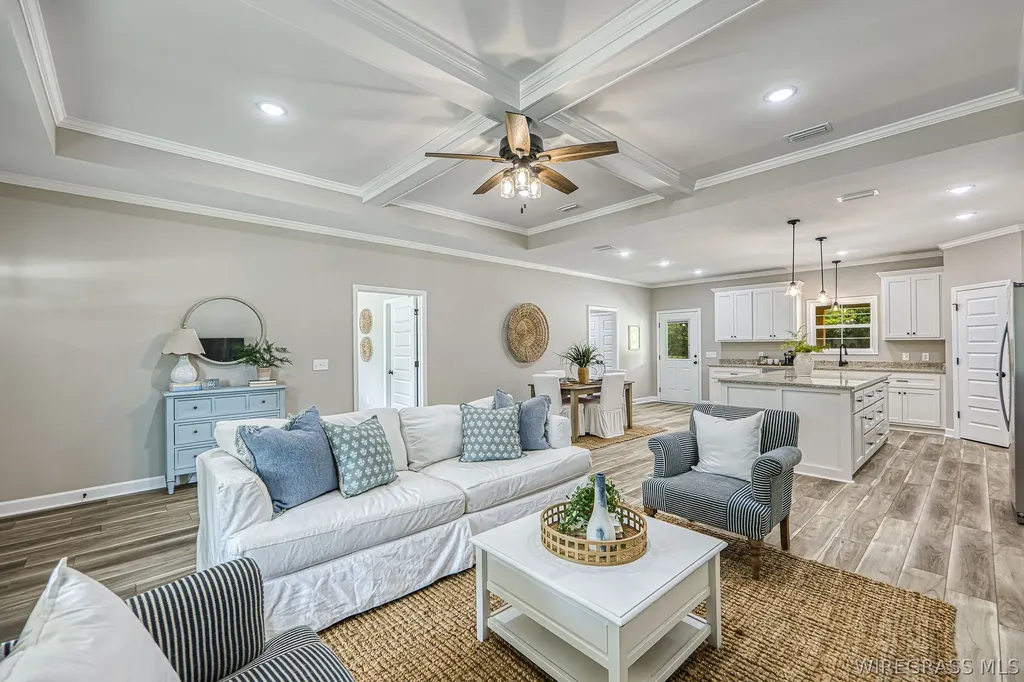 1007 W Deere Street Geneva AL 36340