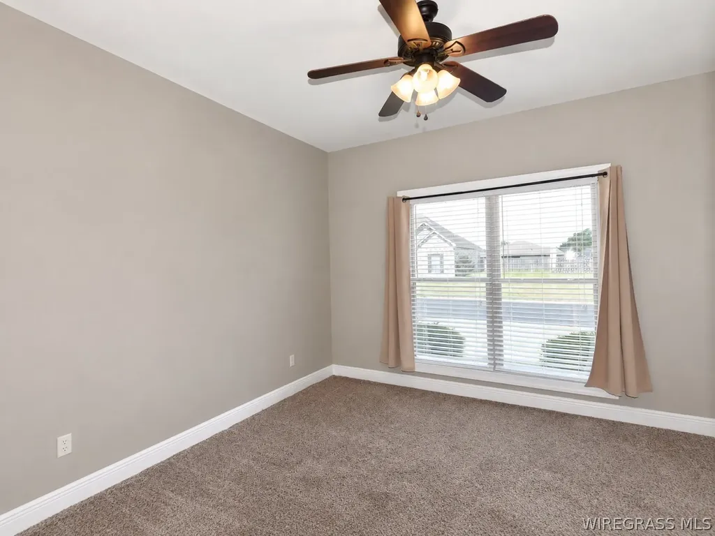 240 Rosa Lane Midland City AL 36350