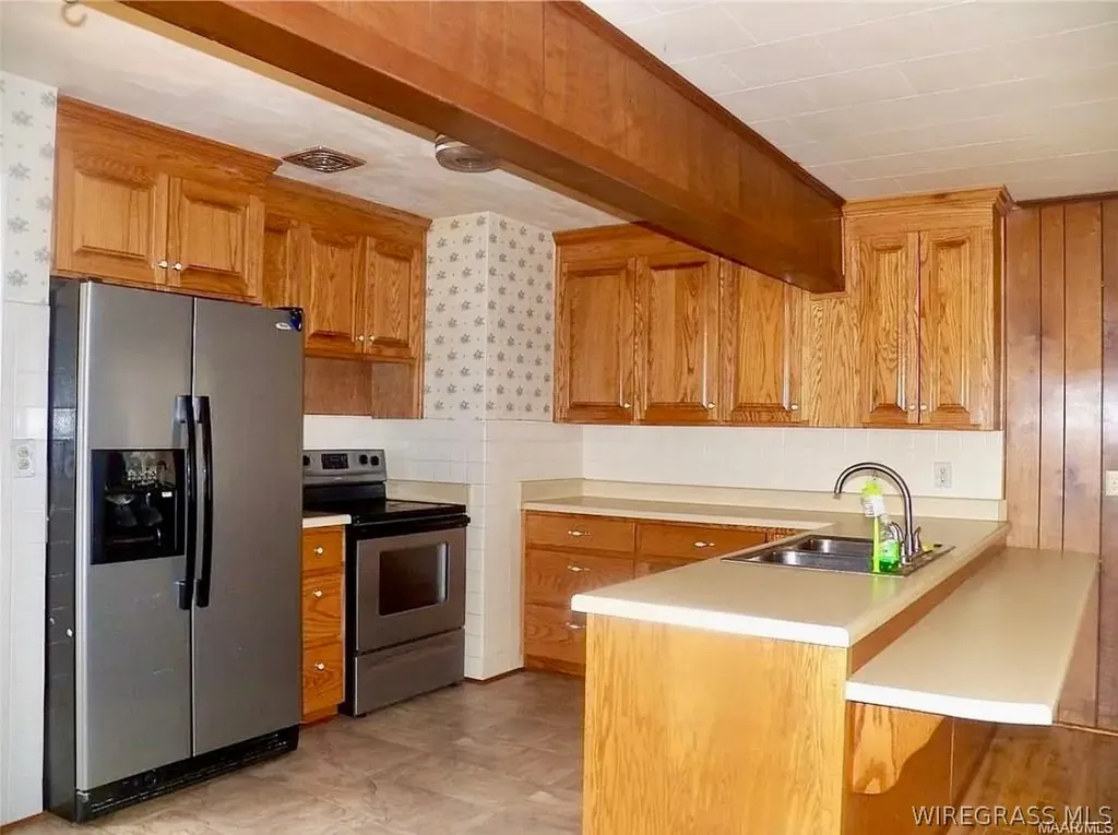 934 Sunset Boulevard Elba AL 36323