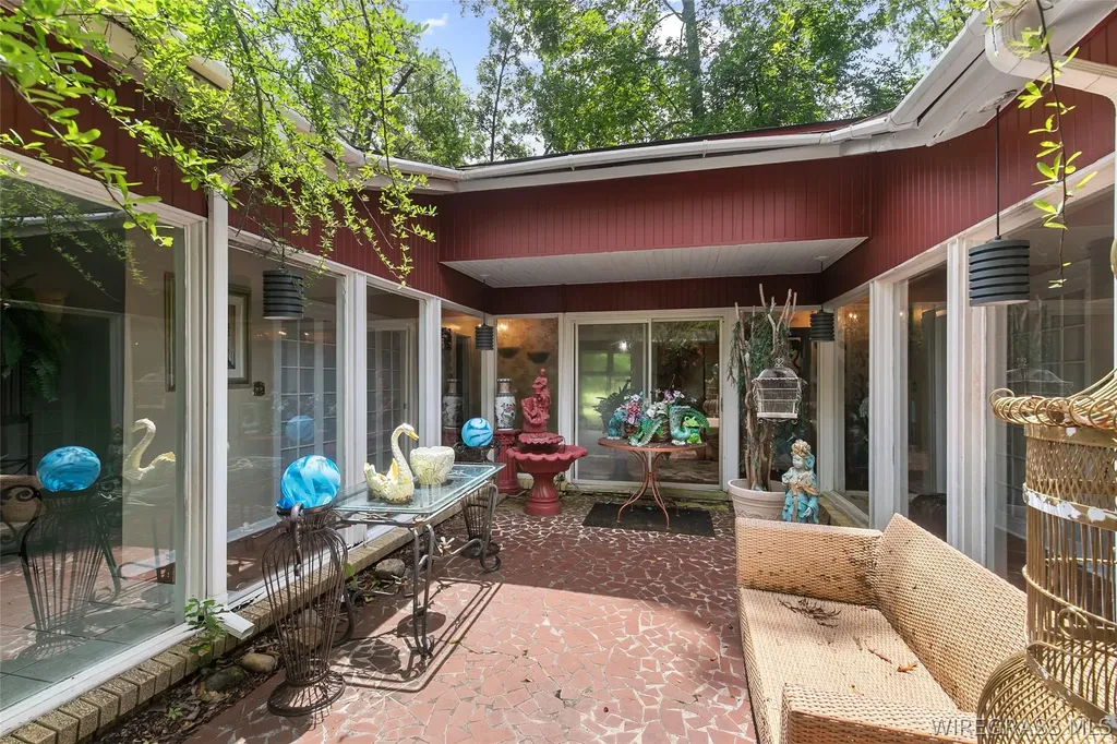 2106 Brookhill Road Dothan AL 36301
