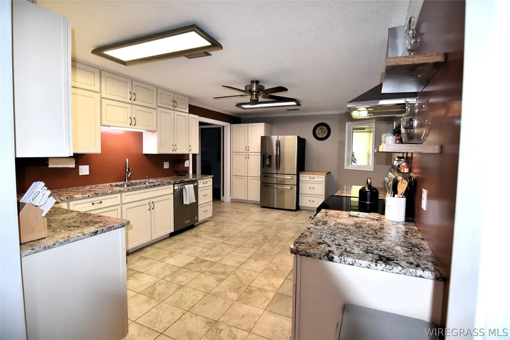 2209 Saddlewood Trail Dothan AL 36301