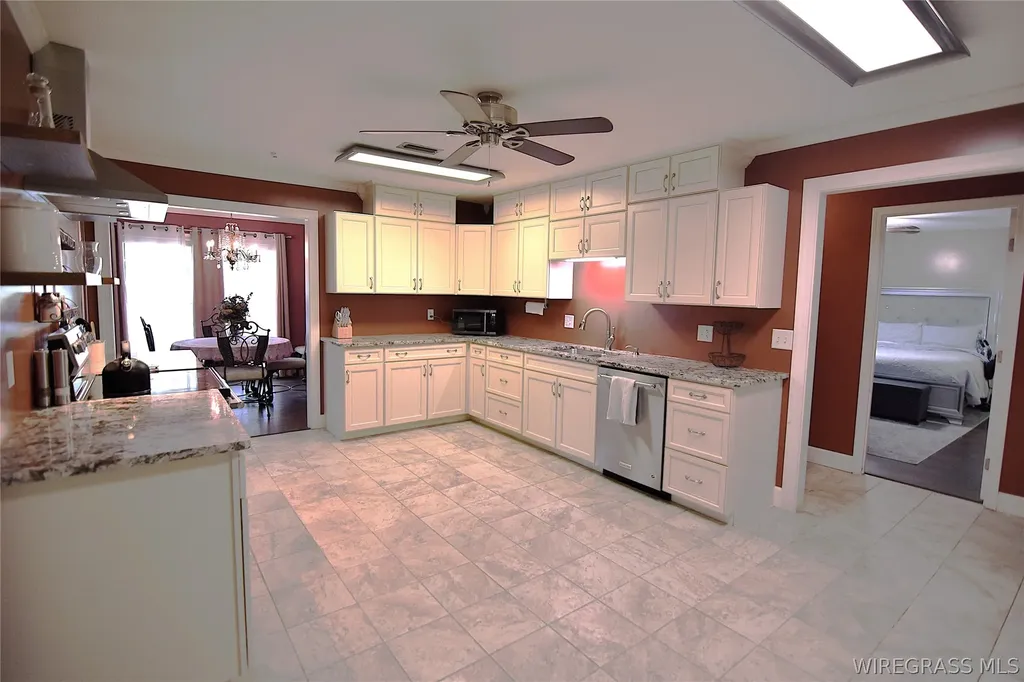 2209 Saddlewood Trail Dothan AL 36301