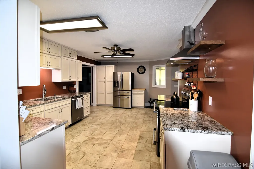 2209 Saddlewood Trail Dothan AL 36301