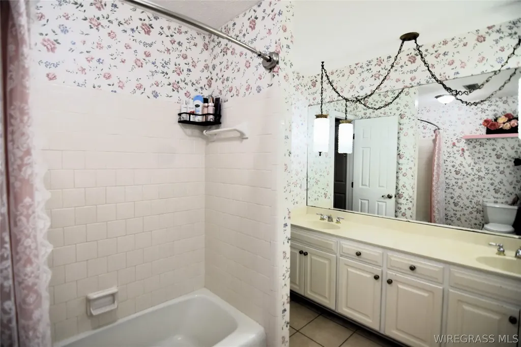 2209 Saddlewood Trail Dothan AL 36301