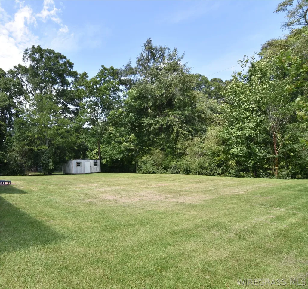 2209 Saddlewood Trail Dothan AL 36301