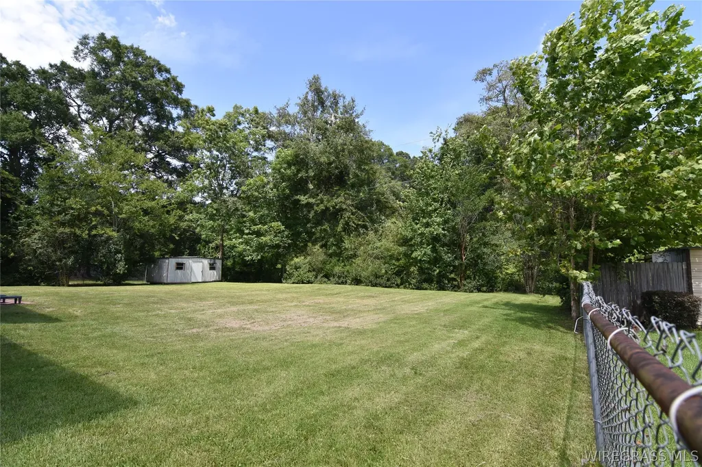 2209 Saddlewood Trail Dothan AL 36301