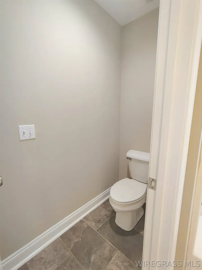 437 Wilshire Street Geneva AL 36340