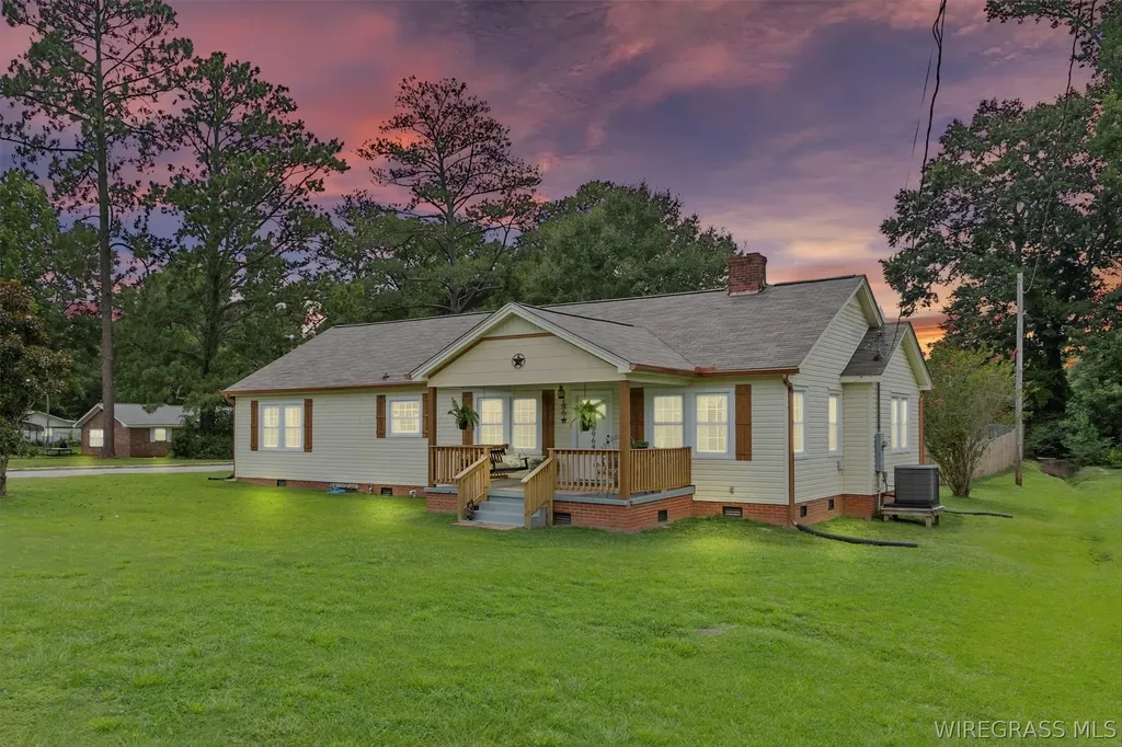 8964 N Main Street Brantley AL 36009