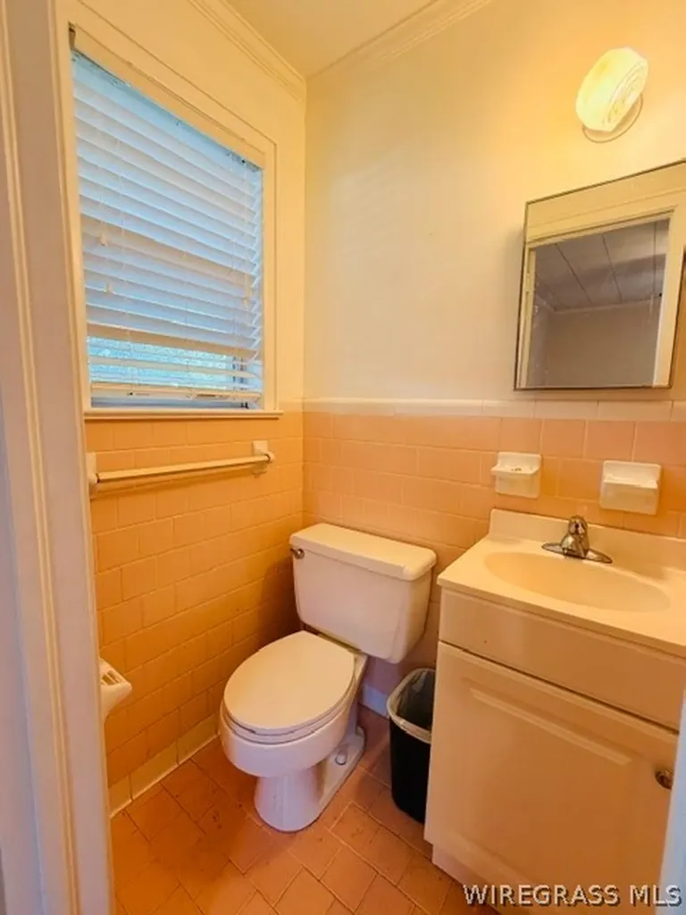 111 Hilltop Drive Troy AL 36081