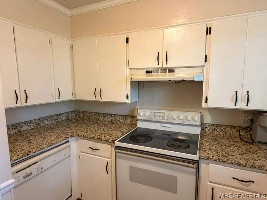 111 Hilltop Drive Troy AL 36081