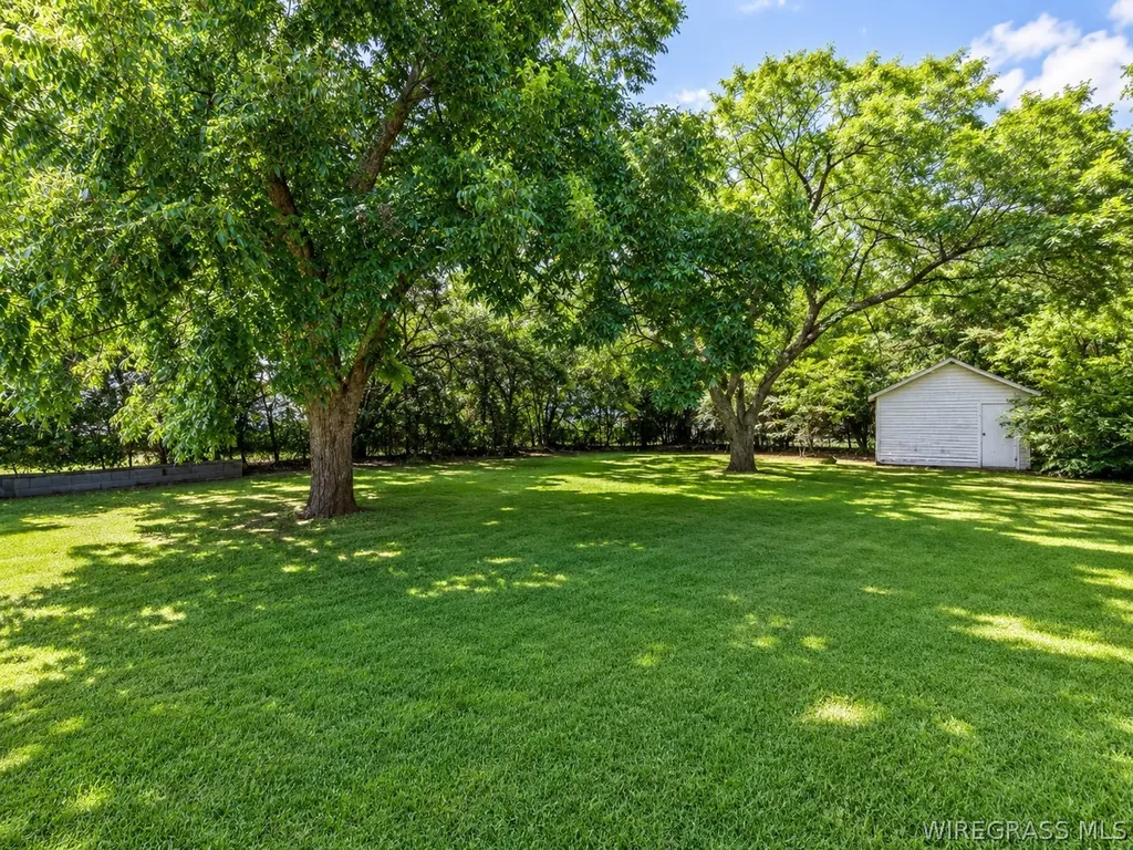 307 Lakeview Drive Dothan AL 36301