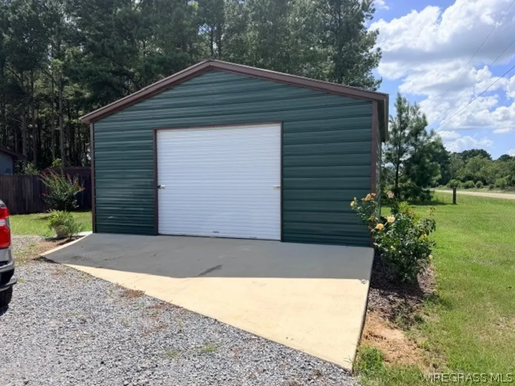 30756 County Road 72 Opp AL 36467