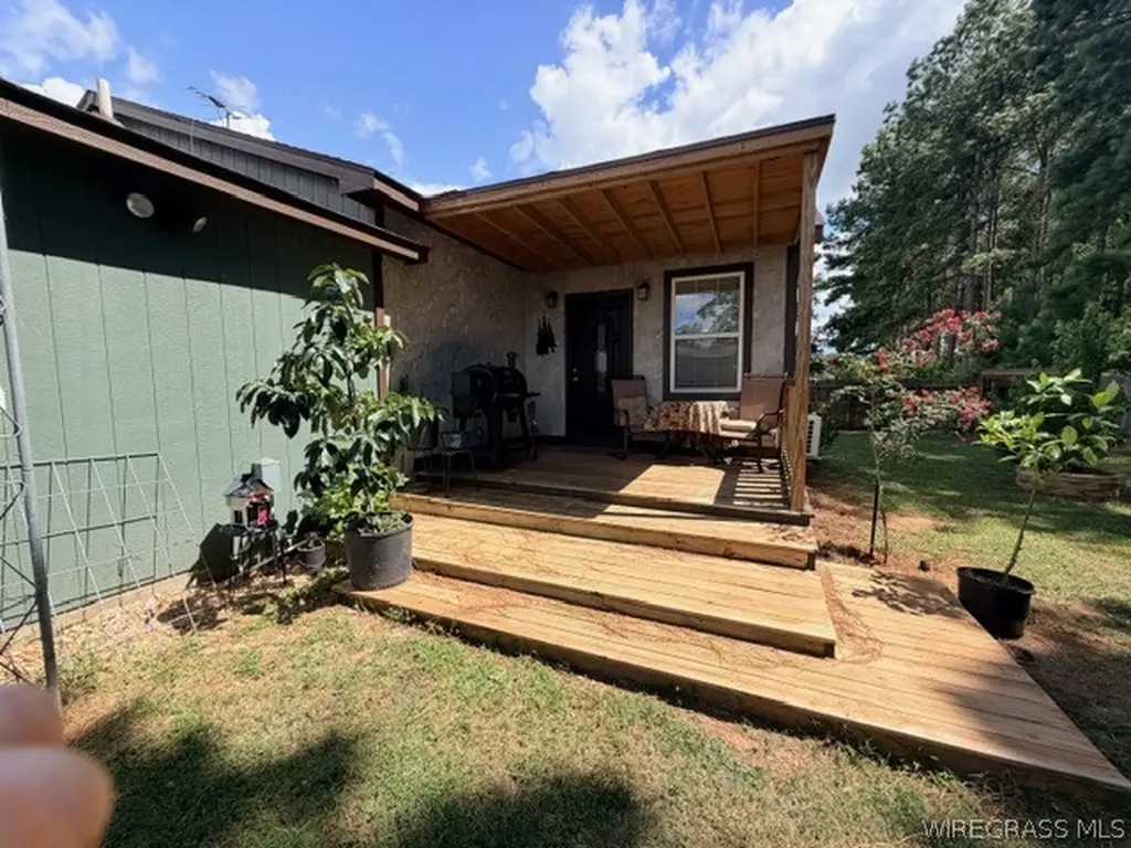 30756 County Road 72 Opp AL 36467