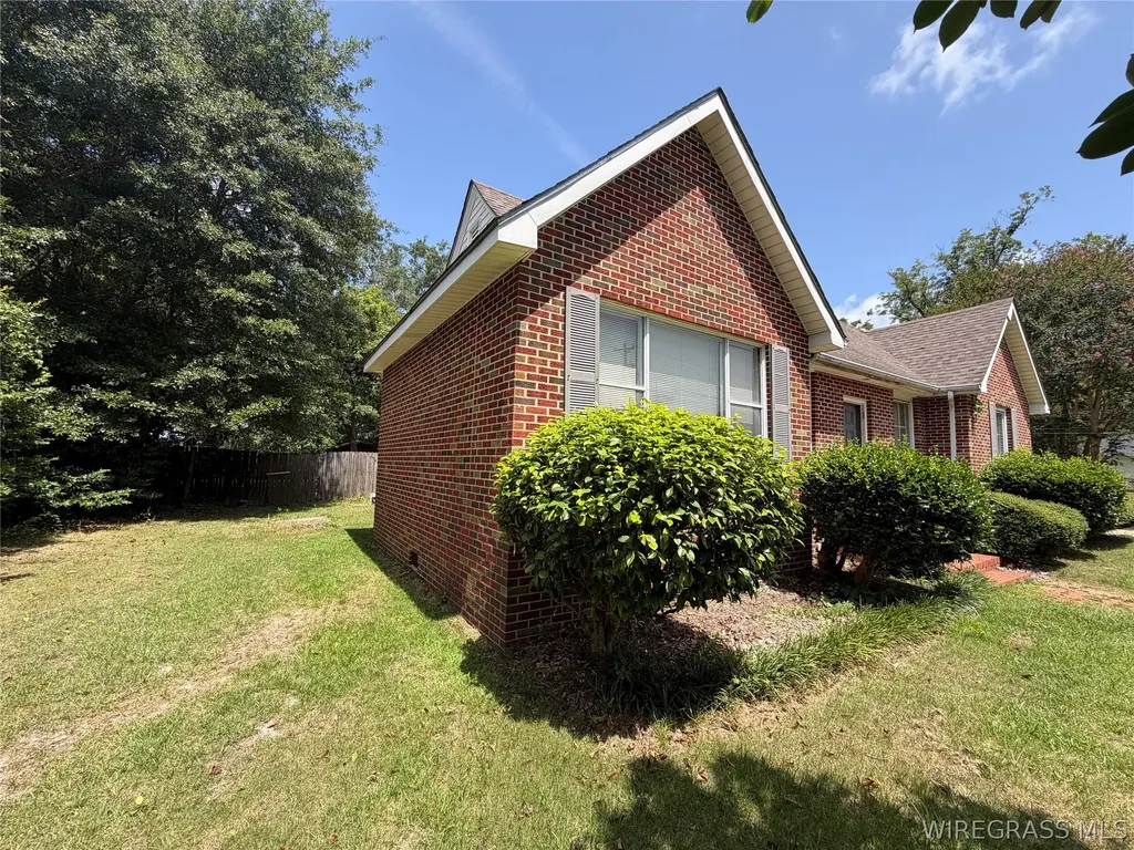 478 S Main Street Brundidge AL 36010