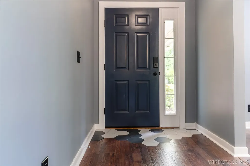222 Keisha Circle Ozark AL 36360