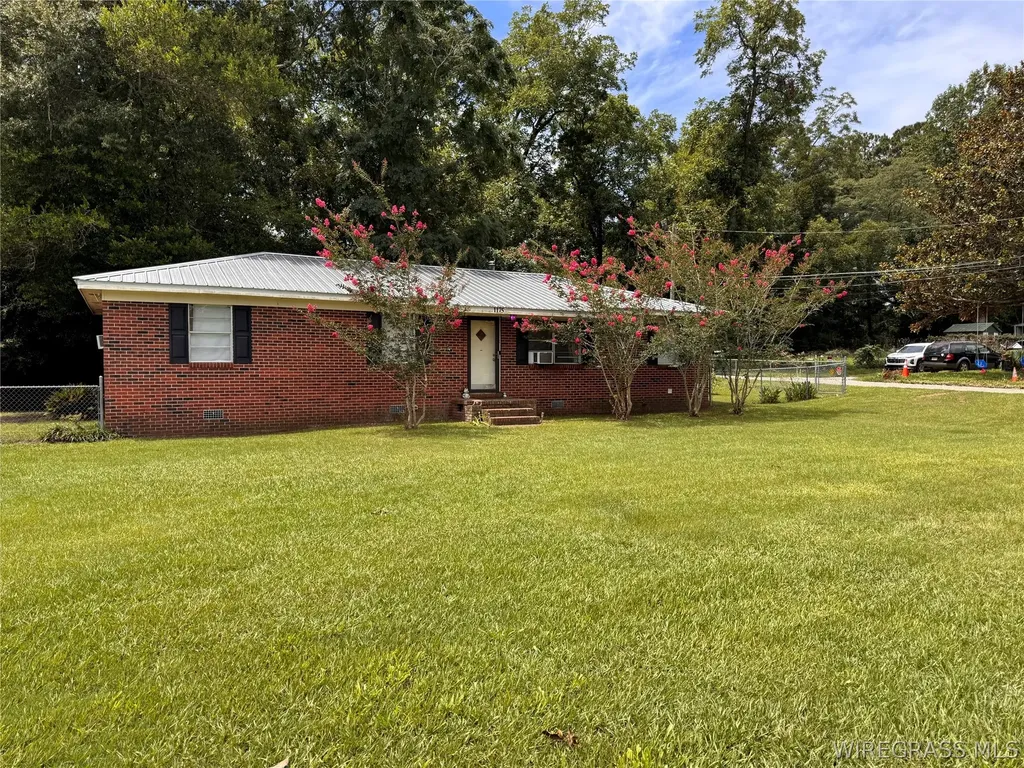 1175 Brundidge Street Clio AL 36017