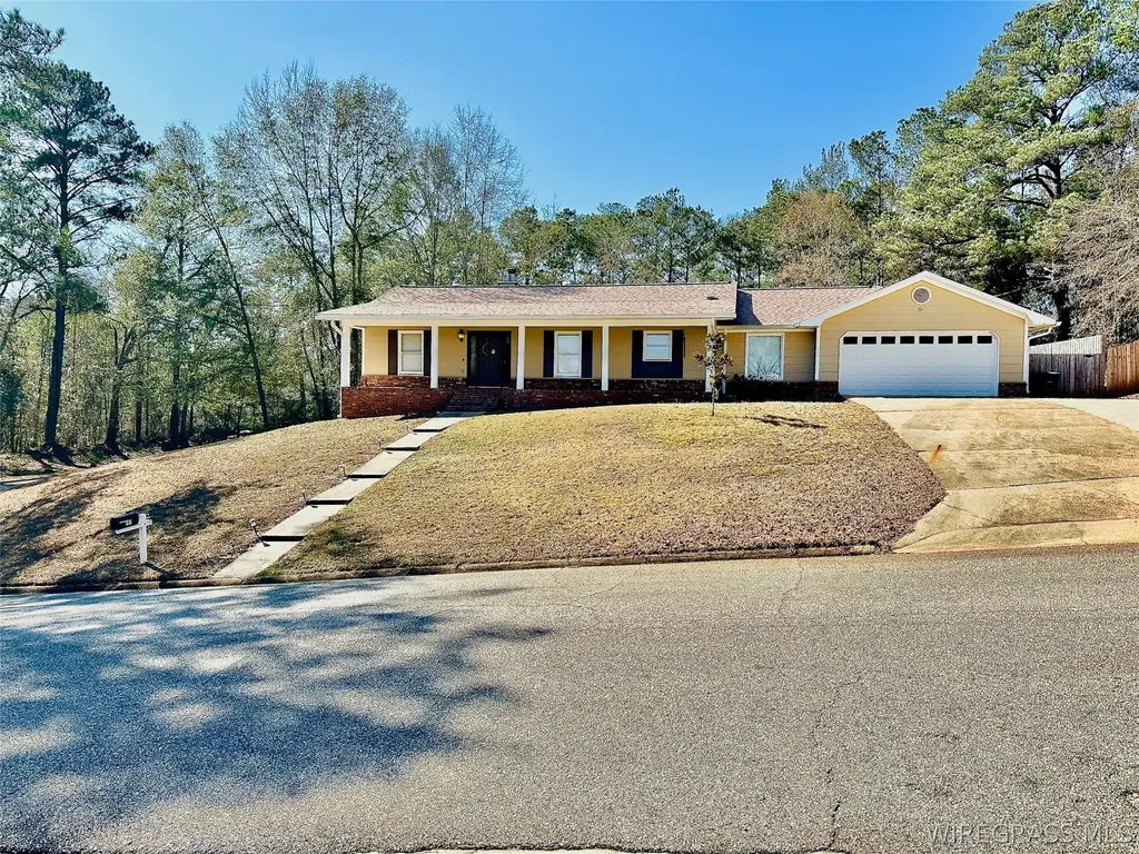 101 Kramer Court Enterprise AL 36330