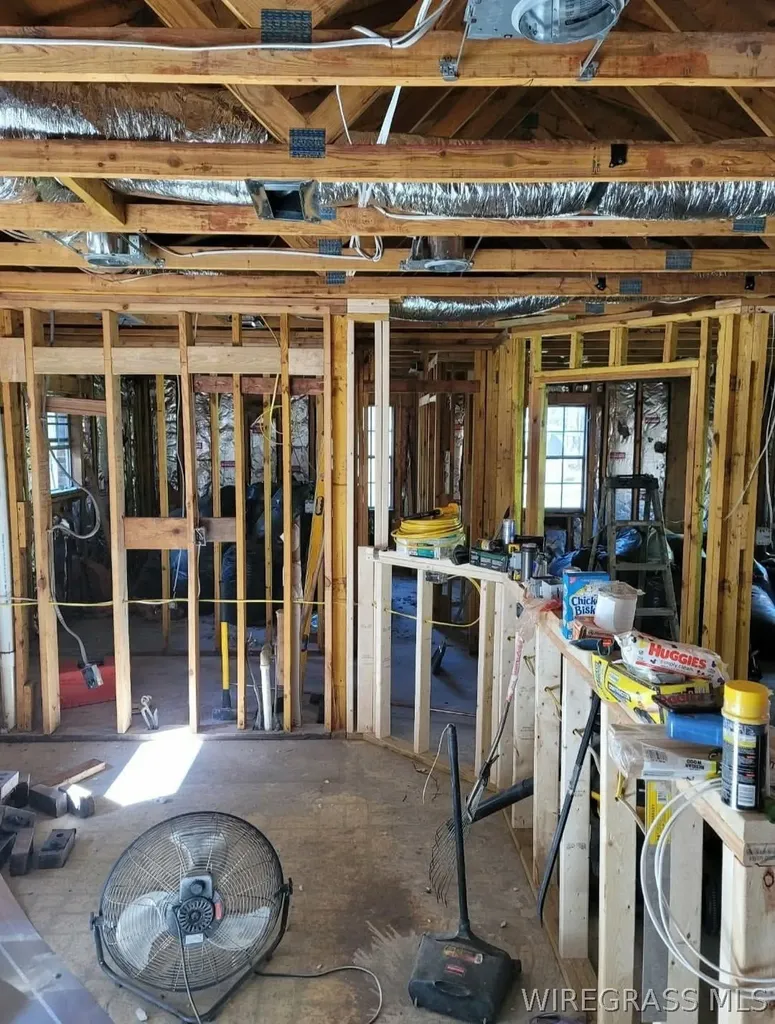 20389 W State Highway 52 Kinston AL 36453