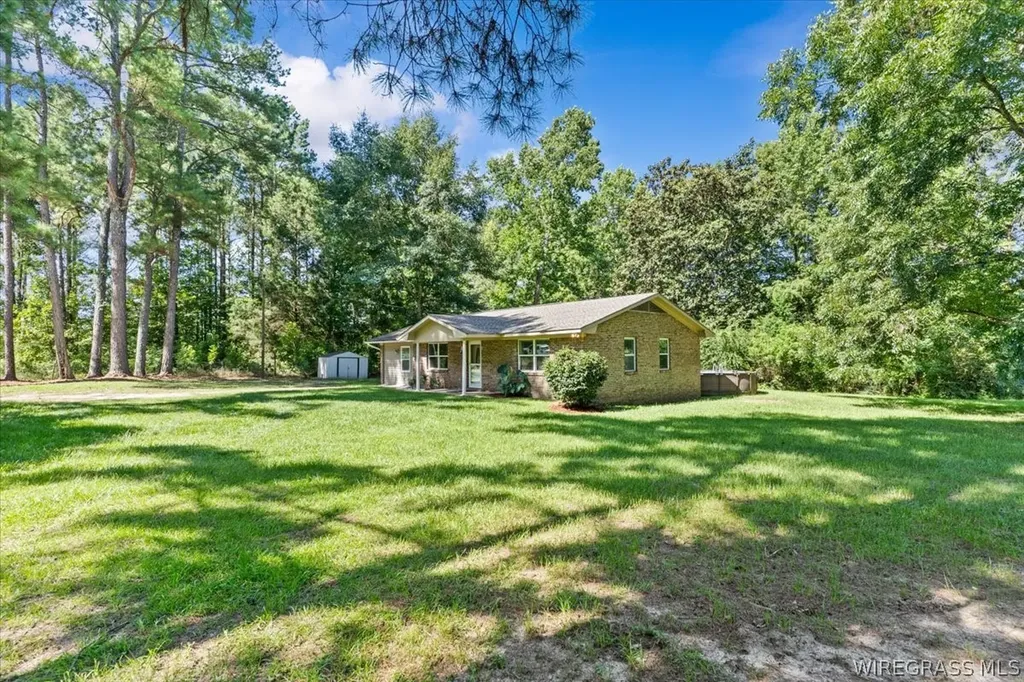 20389 W State Highway 52 Kinston AL 36453