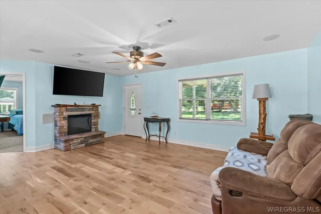 20389 W State Highway 52 Kinston AL 36453