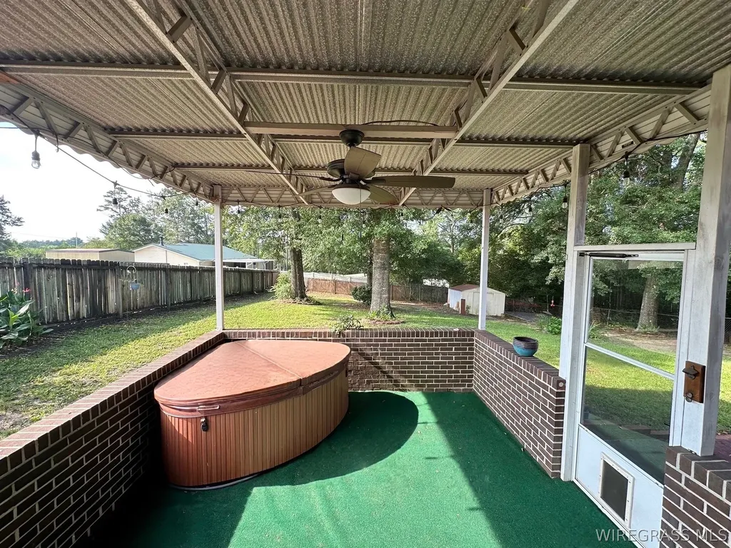 827 Willow Oaks Drive Ozark AL 36360