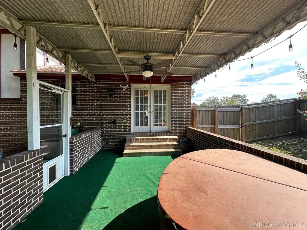 827 Willow Oaks Drive Ozark AL 36360