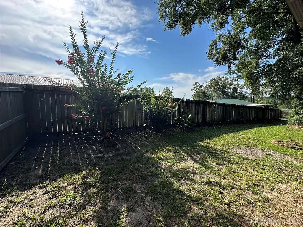 827 Willow Oaks Drive Ozark AL 36360