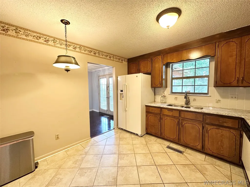 827 Willow Oaks Drive Ozark AL 36360